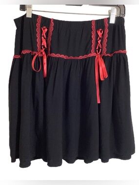 Hot Topic Lace-Up Ribbon Mini Skater Skirt Size L